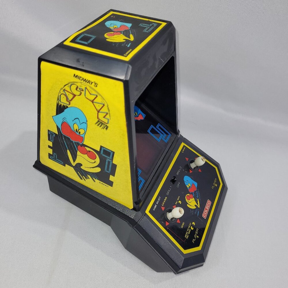 Midway's Pac-Man Vintage 1981 Tabletop Mini Arcade Game by Coleco  NEEDS REPAIR